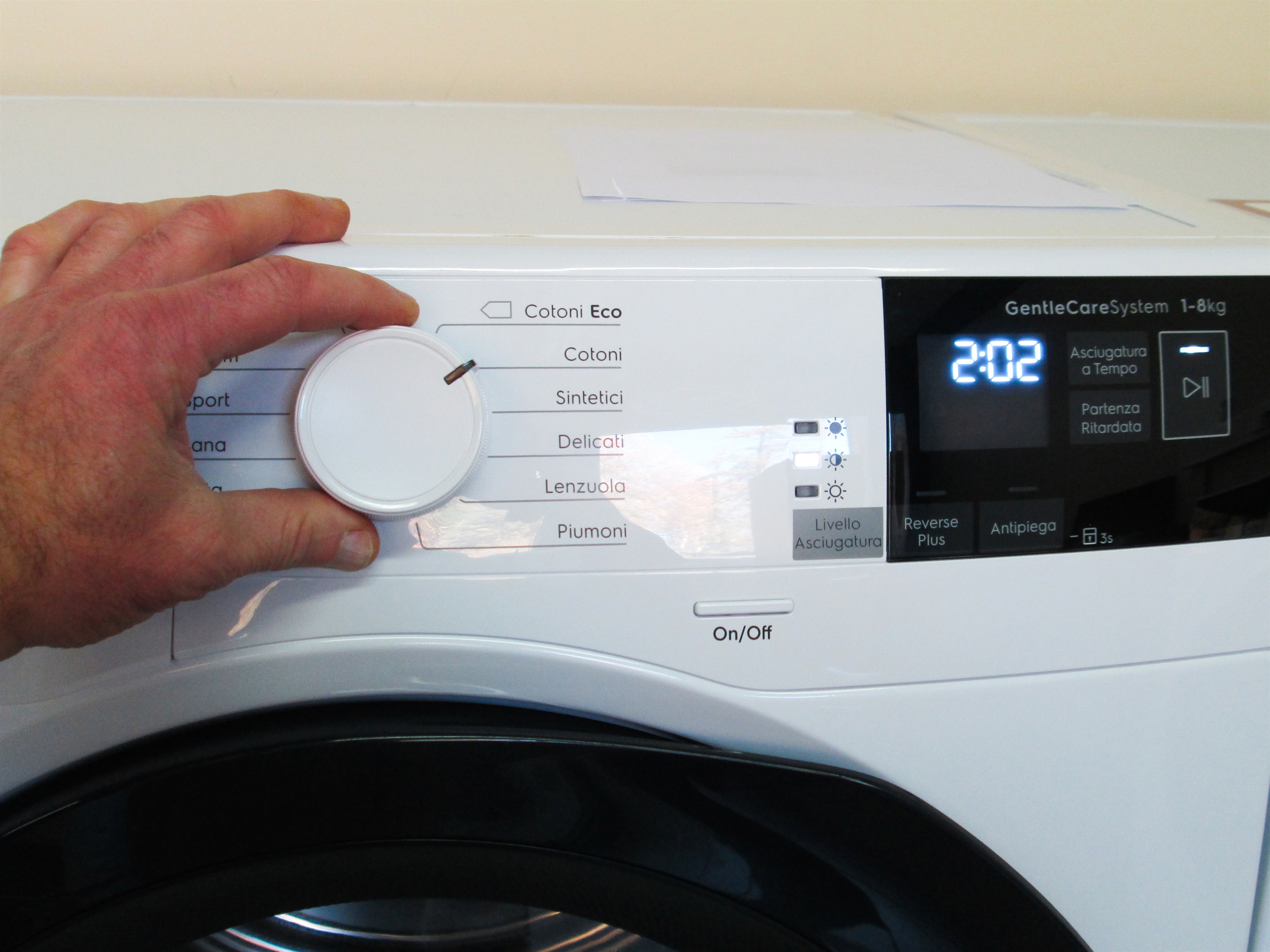 ELECTROLUX EW7HL81B4