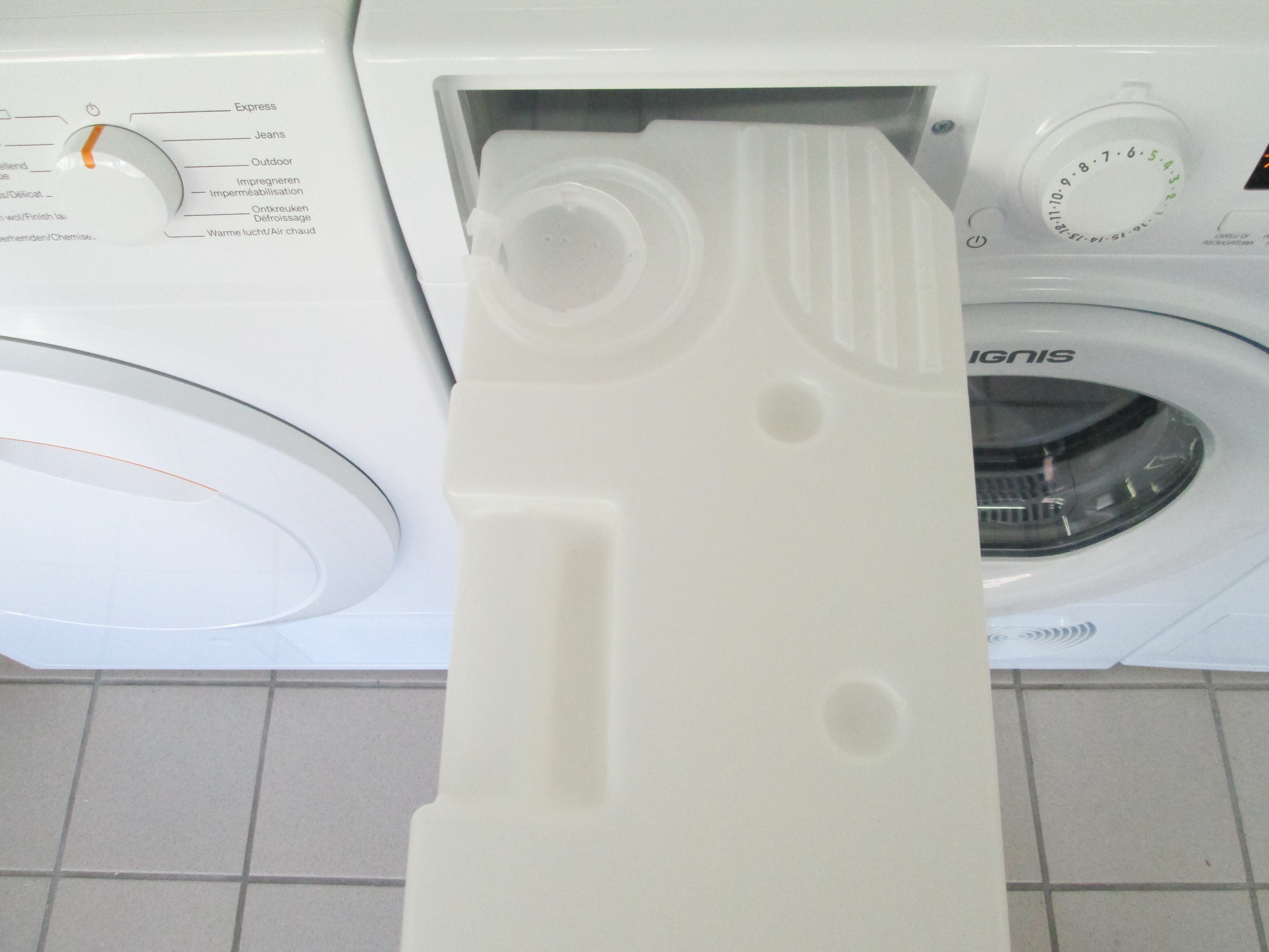 IGNIS IGD 8200 IT