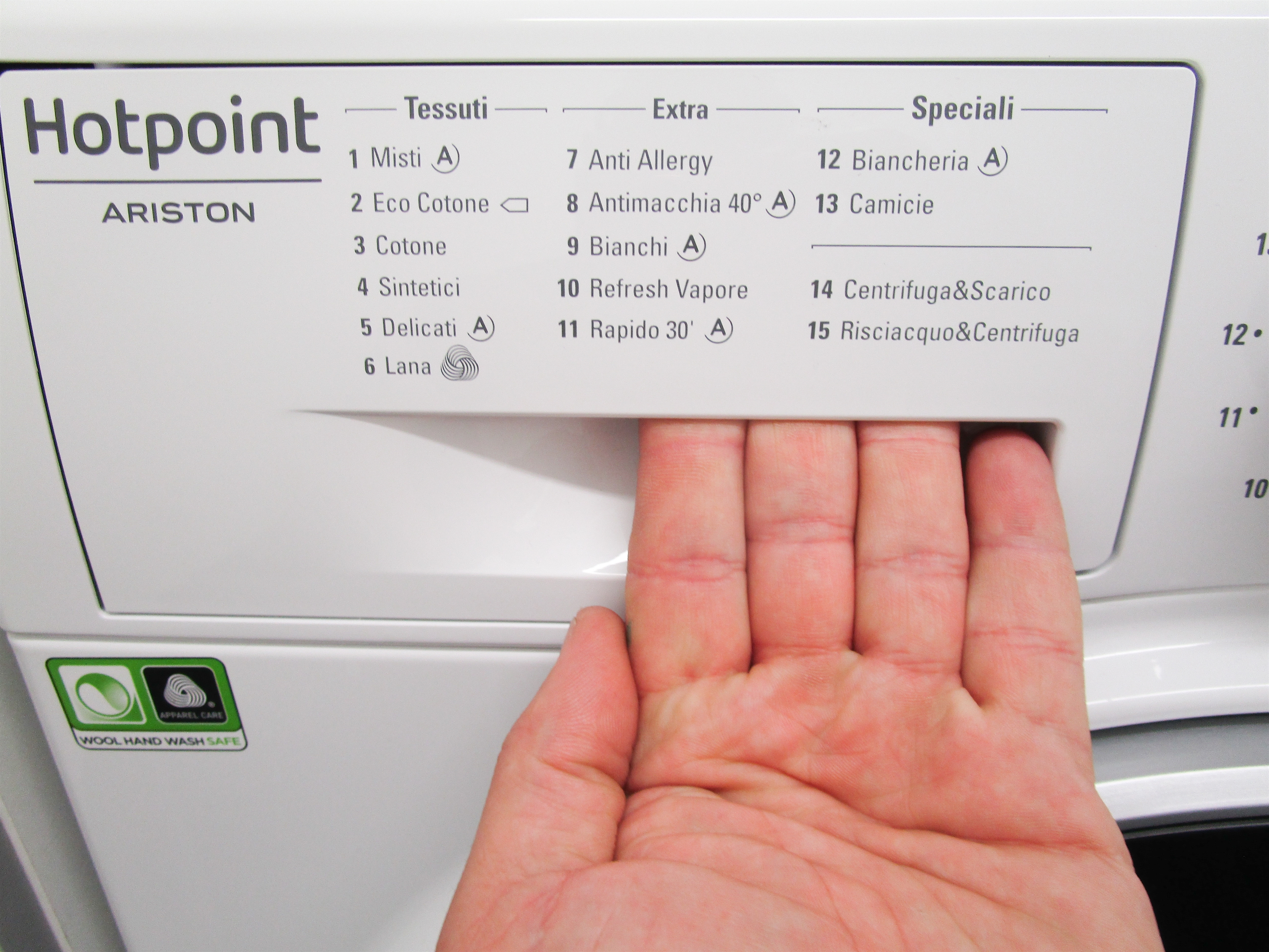HOTPOINT-ARISTON NG845WDA IT