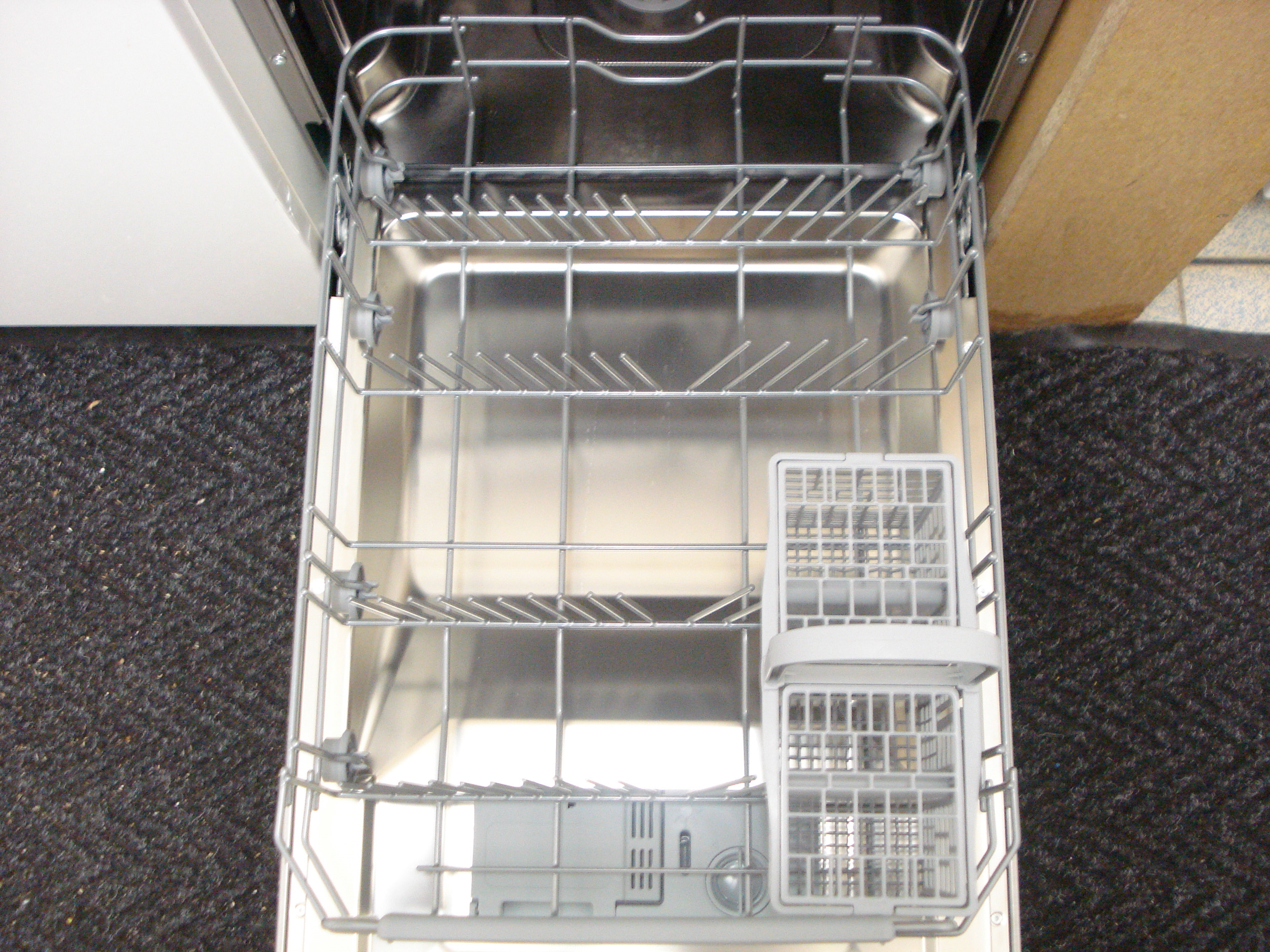 WHIRLPOOL ADP301IX