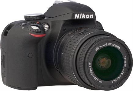 NIKON D3300 + 18-55 mm NIKKOR VR II