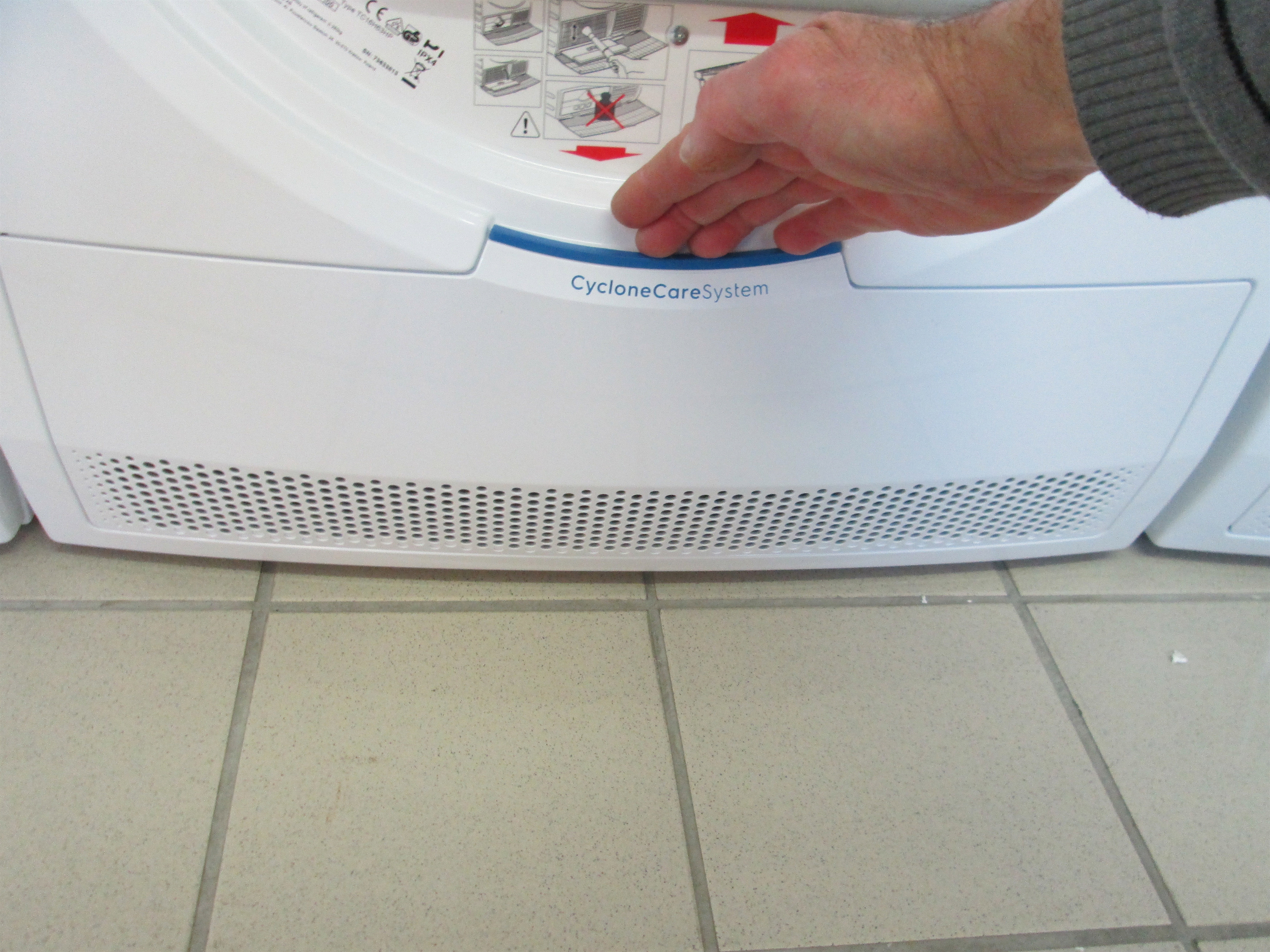 ELECTROLUX EW9HL83W3