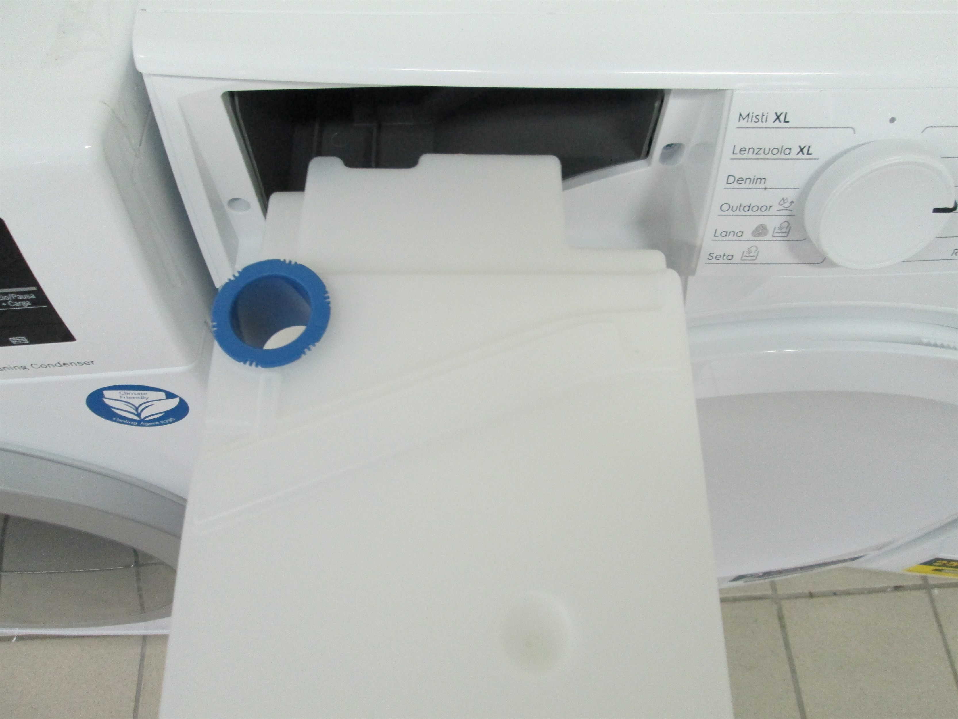 ELECTROLUX EW7HL82W4